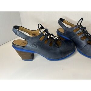 john fluevog Flourish Low Heeled Lace Up Sling back Blue Size 8